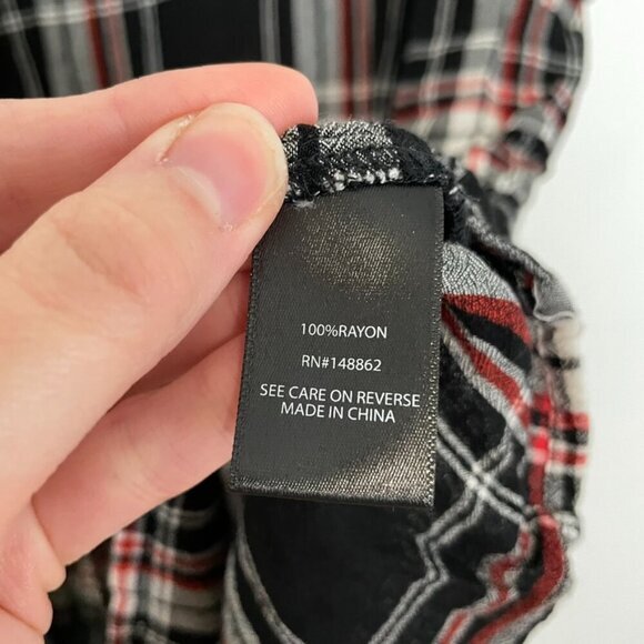 TORRID 00 Plus Size Black Red Plaid Shirred Hem Top Short Sleeve Babydoll 10 M L - Picture 10 of 14